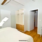 Residenz R1 App 1 *
